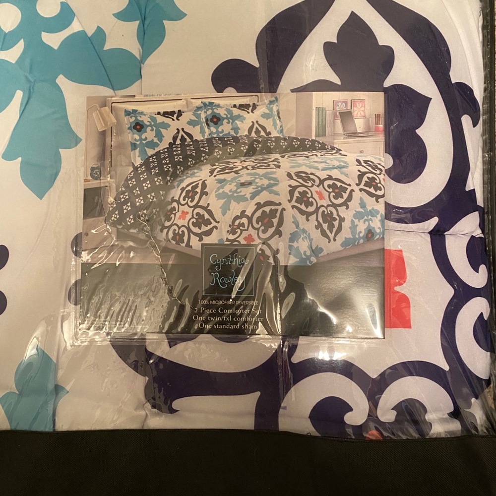 Twin Comforter